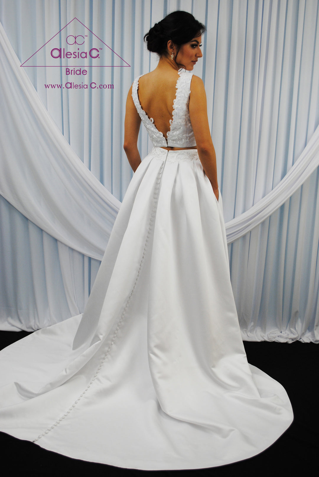 Modern fitted satin bridal gown in heavy stretch satin - Ciarra